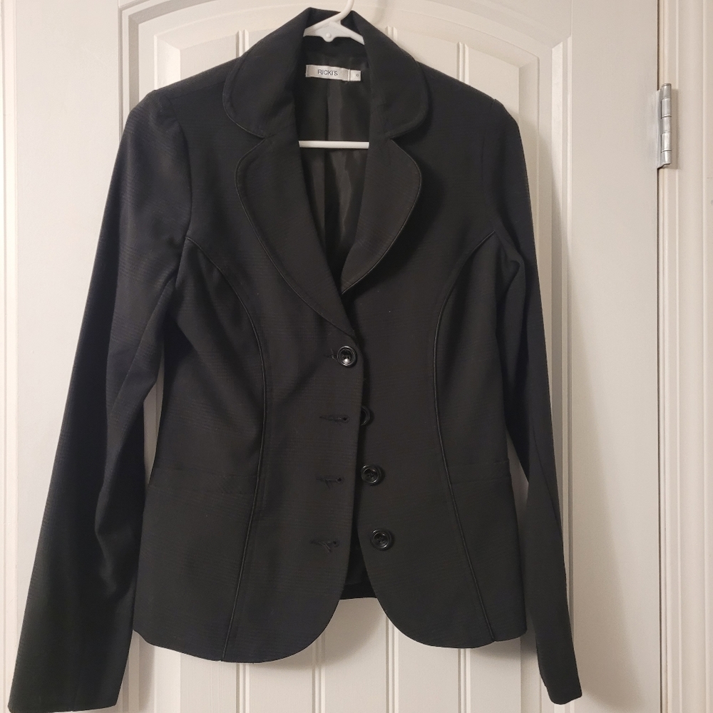 Beautiful Ricki's Blazer ⭐$14